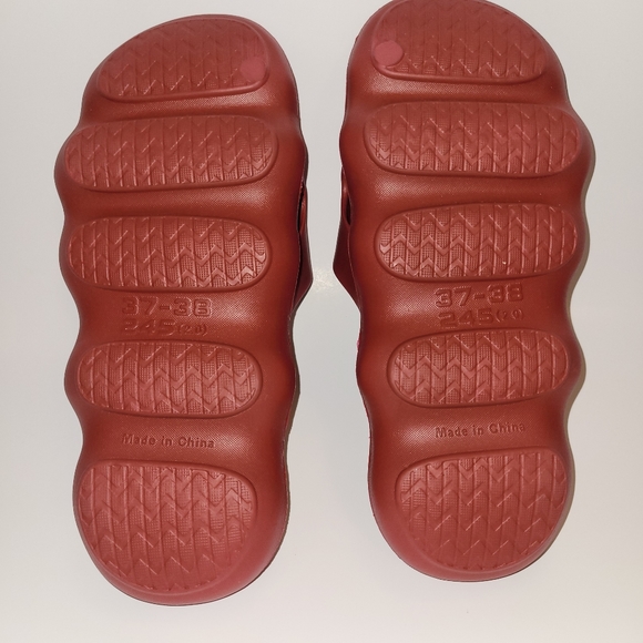 Massage slippers/sandal - Picture 2 of 4